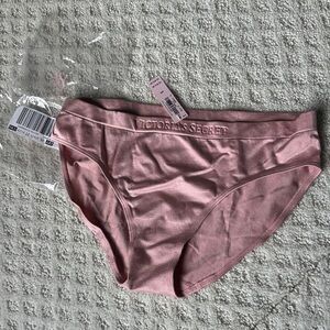 New with tag Victoria's Secret Seamless Shine Dusty Rose Bikini Panty